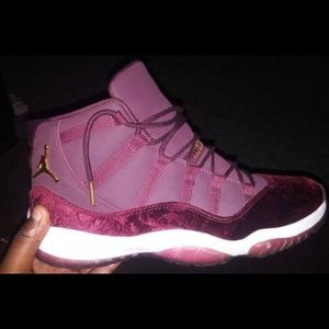 Best 25+ Deals for Jordan 11 Velvet 
